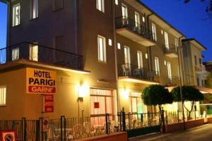 Hotel «Parigi», Римини