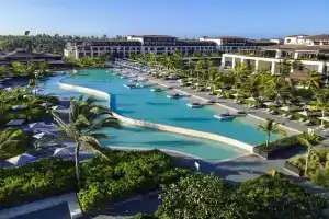 Adults Only Club at Lopesan Costa Bávaro Resort, Пунта-Кана