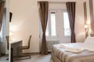 Minerva Guesthouse, Павия