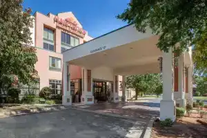 Hawthorn Suites by Wyndham Midwest City Tinker Afb, Оклахома-Сити