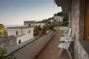 Casa Mansi B&b - Holiday House, Равелло