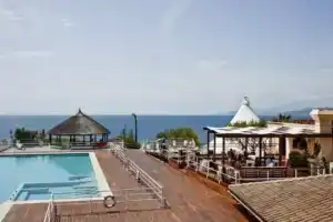 Villaggio degli Olivi, Палинуро