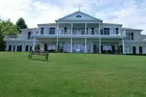 Somerset Bed and Breakfast, Ниагара-он-те-Лейк