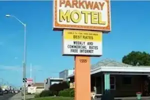 Parkway Motel, Лондон