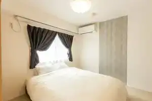 Hotel Te's, Наго