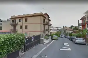 Anthony's Home, Рим