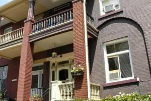 Jade Blue Bed And Breakfast, Монреаль