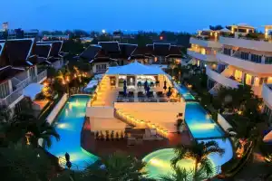 Phunawa Resort, Карон