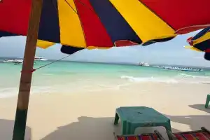 Tropical Oasis Aoyon Beach House, Панва