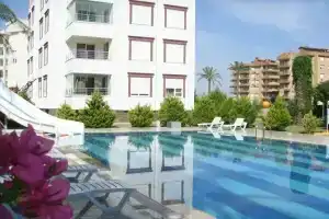 Restpark Apartments, Лара