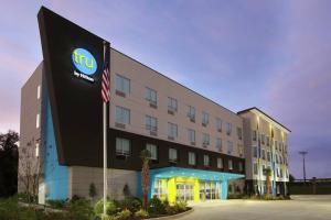 Tru by Hilton Mobile, Мобил