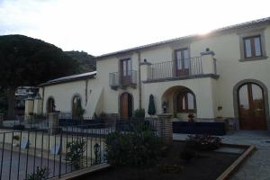 Patitiri, Santa Teresa di Riva