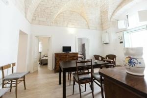 A casa di Francesca, Остуни