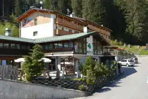 Hotel Selva, Фольгарида