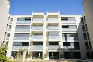 Gubelhof Suites, Цуг