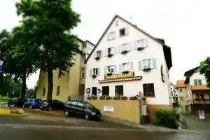 Krone, Штутгарт