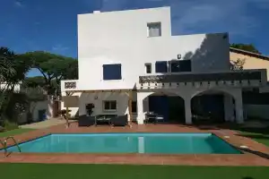 Art Villa S'Agaró, Сан-Фелиу-де-Гишольс