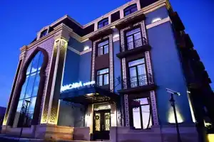 Macara Sheki City Hotel, Шеки