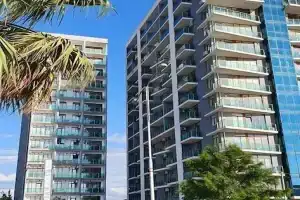 Aqua Batumi Hotel &, Батуми