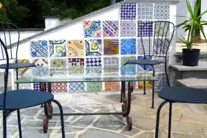Etna Petit Resort, Николози