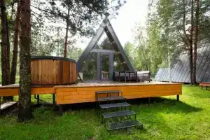 Кемпинг «Les Holidays», Красный Огорок