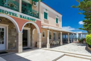 Balcony Hotel - Adults Only, Циливи-Планос