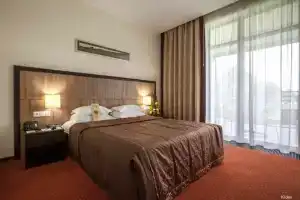 Park-Hotel Kidev, Чубинское