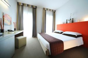 Hotel «Trieste», Римини