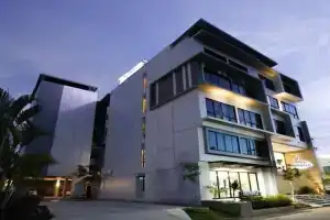 Luxsna Residence, Хатъяй