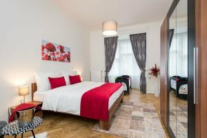 Love to Live Apartments, Прага