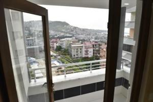 Ozlu Apart, Трабзон