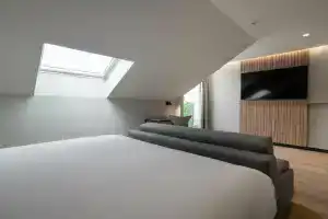 Hotel Bed4U Santander, Сантандер