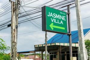 Jasmine Villa, Чалонг