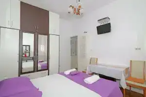 Room & Studios Rina - Adults Only, Дубровник