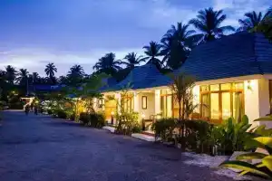 Ruean Thai Nai Bang by PANSAK Resort, Сурат-Тхани