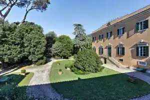 Agriturismo Villa Rosselmini, Кальчи