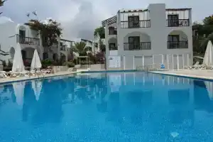 Gumbet Cove Hotel, Гюмбет