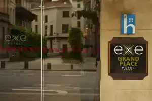 Отель «Catalonia Grand Place», Брюссель