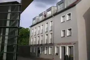 Hotel «zur Promenade», Донаувёрт