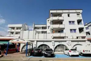 Apartamentos Maurici Park, Эмпуриабрава