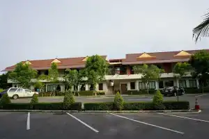 Baan Nantiya, Ройет