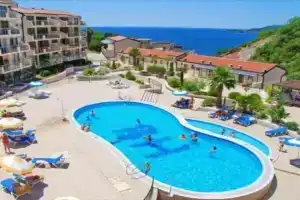 Blue Horizon Apartments, Пржно