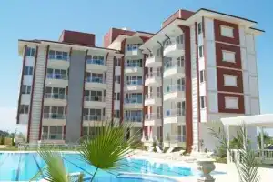Bayar Homes, Лара