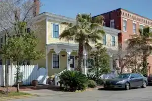 Green Palm Inn, Саванна