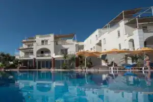 Ionio Star Hotel, Макриялос