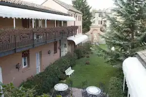 Hotel Principessa Leonora, Феррара