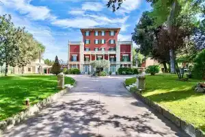 Hotel Pigna, Асколи-Пичено