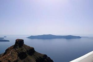 Tholos Resort, Имеровигли