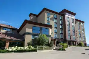 Kanata Kelowna Hotel & Conference Centre, Келоуна