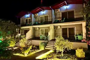 Adasu Otel, Мармара